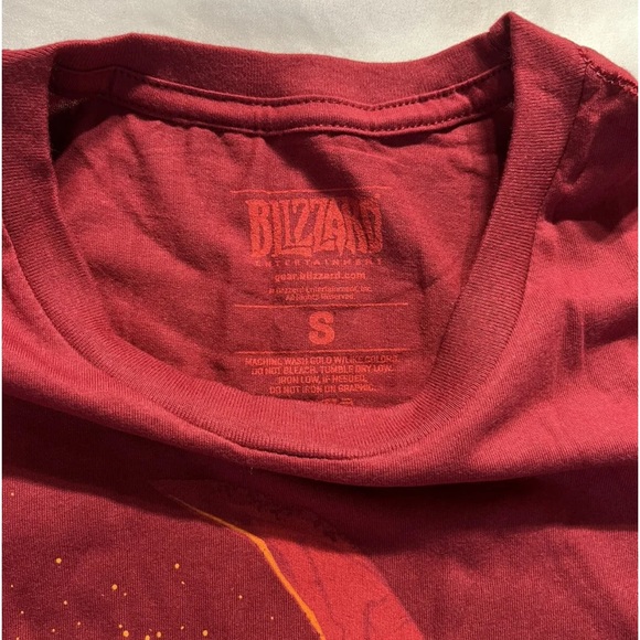 Women’s Red World of Warcraft Sargeras T-Shirt Size Small Brand New - Picture 2 of 3